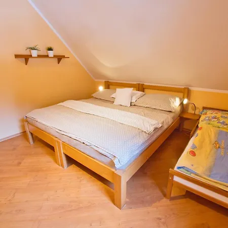 Vila Moravský Karlov, čti Info Od Hostitele Červená Voda