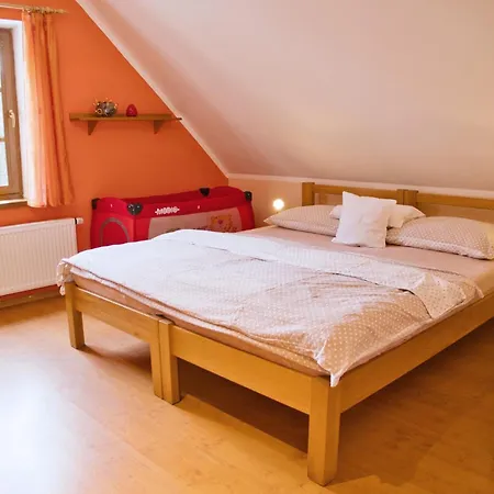 Vila Moravský Karlov, čti Info Od Hostitele Červená Voda