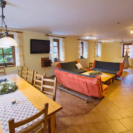 Vila Moravský Karlov, čti Info Od Hostitele Červená Voda